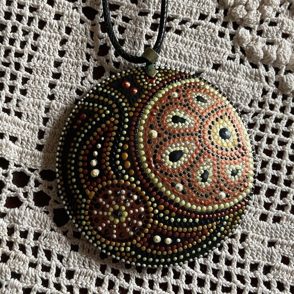 NWOT Wood Hand Painted Leather Black Cord Necklace/Earrings set - Picture 2 of 14